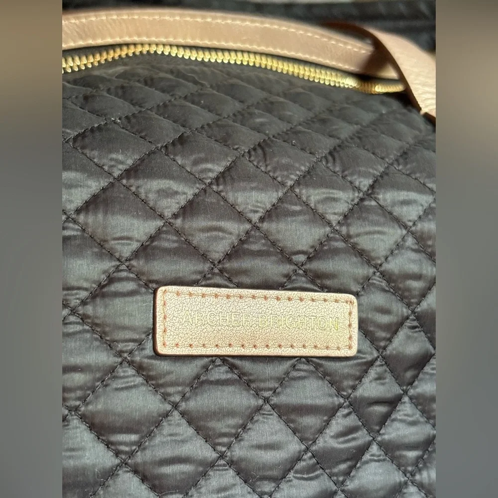 Archer Brighton Lightweight Quilted Duffel Bag In Black/Dusty Rose